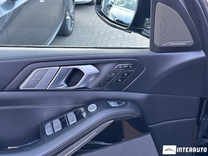 BMW X7 M5.0d 56 interauto-car