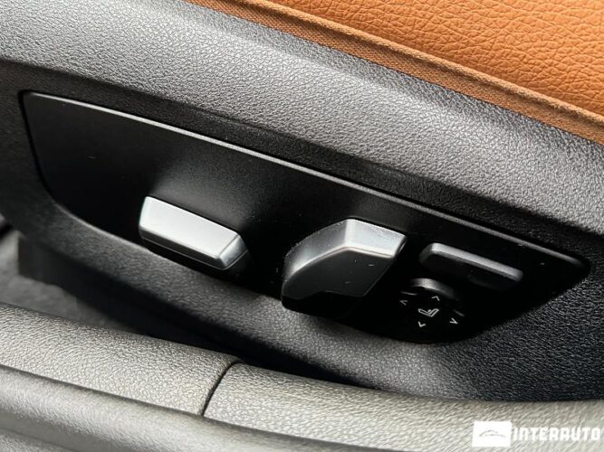 BMW 530e 58 interauto-car