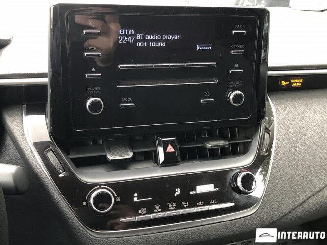 Toyota Corolla 37 interauto-car