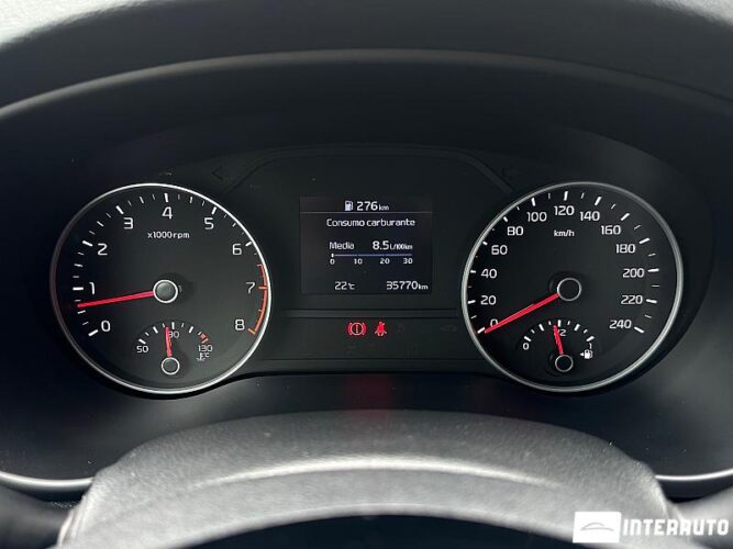 Kia Sportage 35 interauto-car