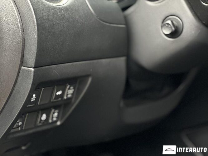 Infiniti QX60 46 interauto-car