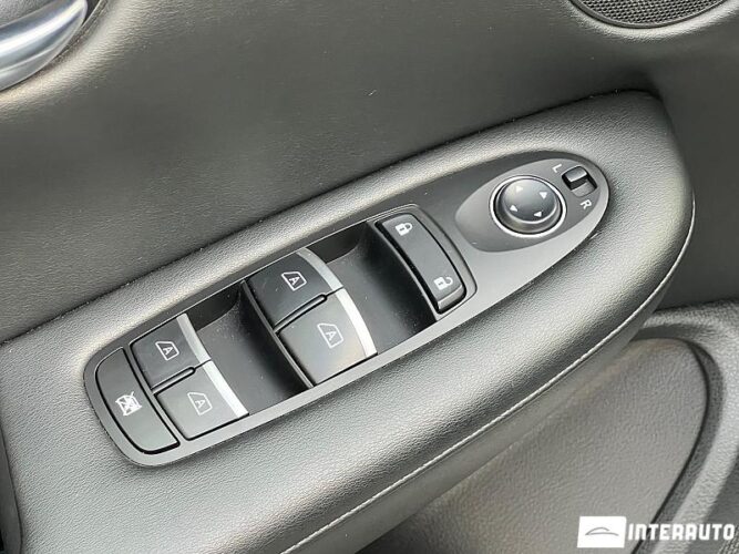 Infiniti QX50 43 interauto-car