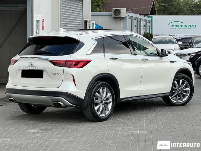 Infiniti QX50 34 interauto-car
