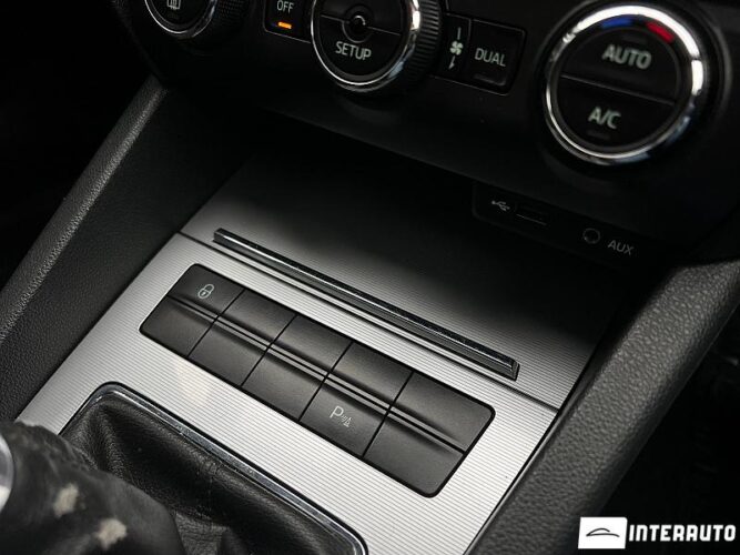 Skoda Octavia 39 interauto-car