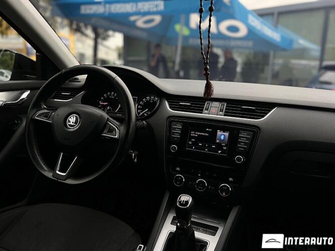 Skoda Octavia 34 interauto-car