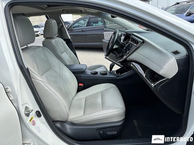 Toyota Avalon 44 interauto-car