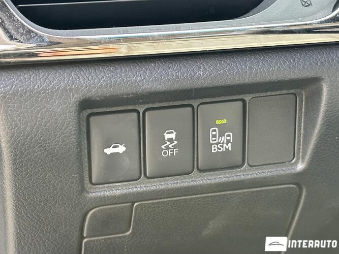 Toyota Avalon 48 interauto-car