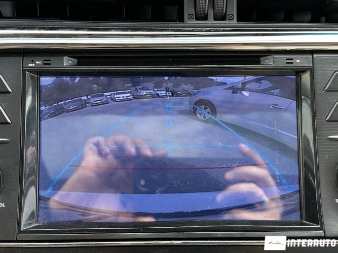 Toyota Avalon 39 interauto-car