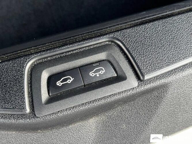 BMW X5 3.0D 56 interauto-car