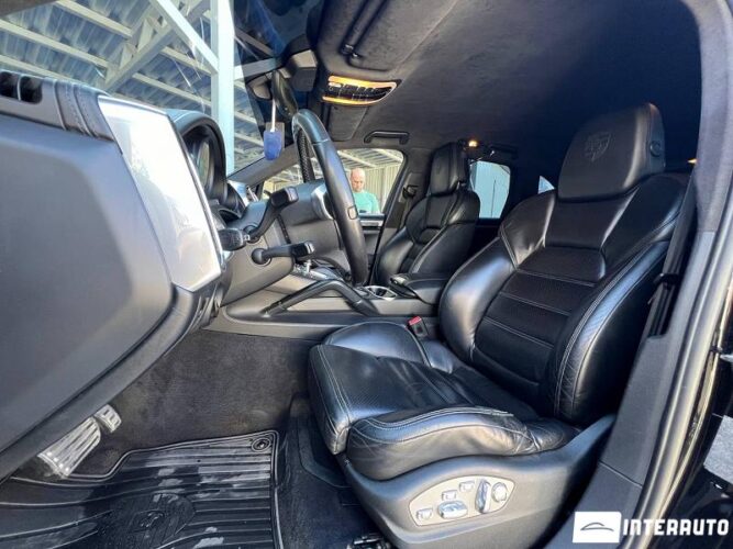 Porsche Cayenne S 39 interauto-car