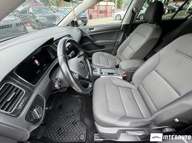 volkswagen e-Golf 2019