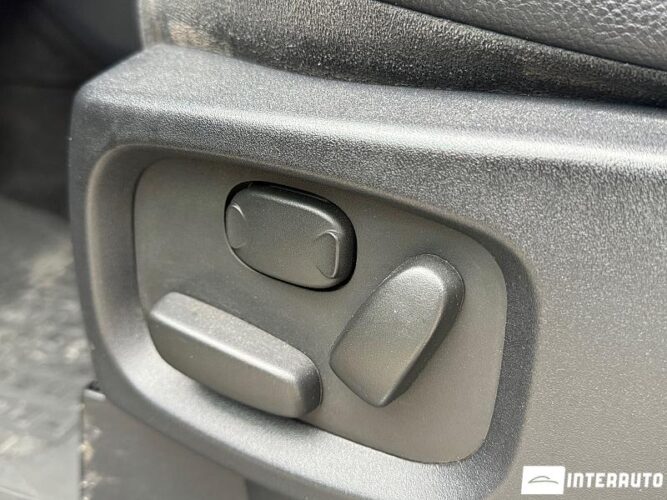 Land Rover Discovery 57 interauto-car