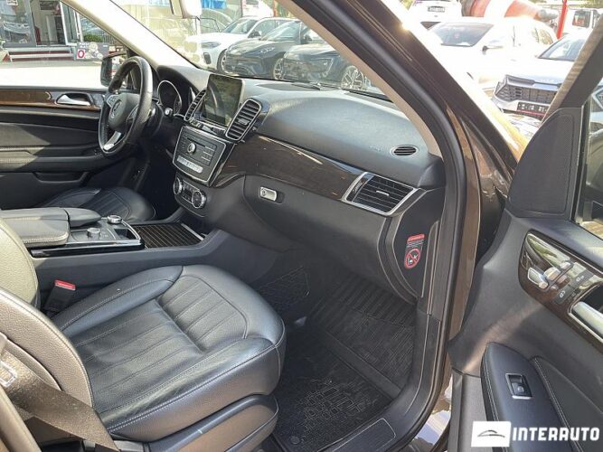 Mercedes GLE 250 41 interauto-car
