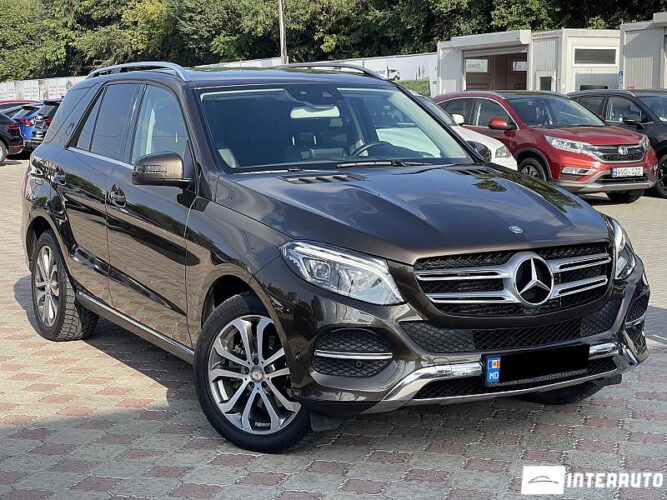 Mercedes GLE 250 32 interauto-car