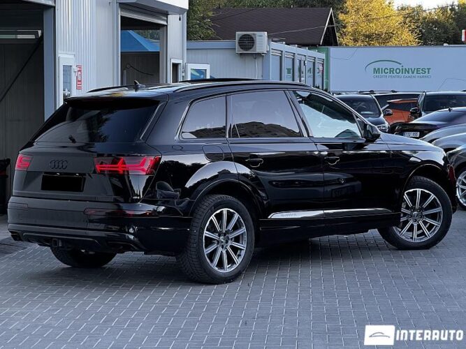 Audi Q7 39 interauto-car