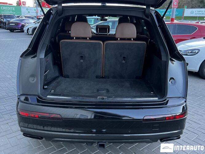 Audi Q7 52 interauto-car