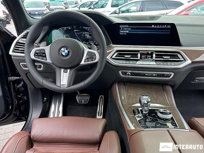 BMW X5 4.5e 48 interauto-car