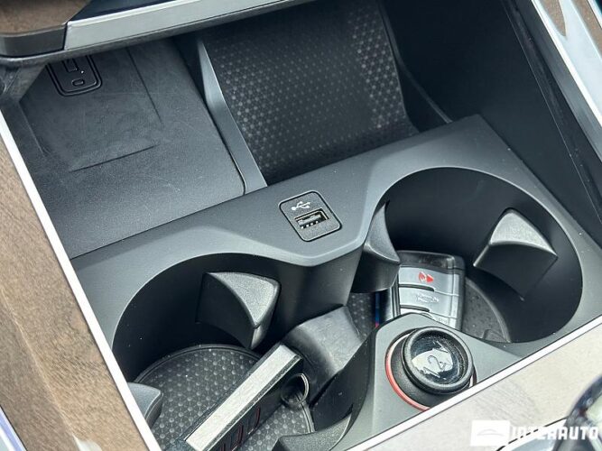 BMW X5 4.5e 59 interauto-car