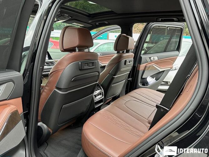 BMW X5 4.5e 66 interauto-car