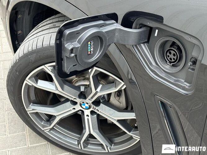 BMW X5 4.5e 71 interauto-car