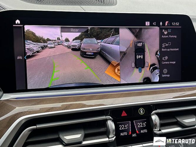 BMW X5 4.5e 52 interauto-car