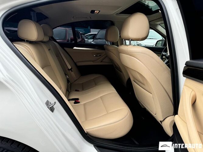 BMW 528 36 interauto-car