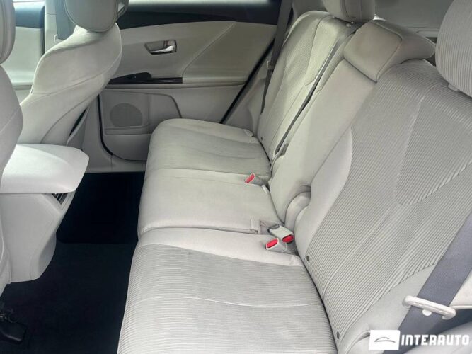 Toyota Venza 47 interauto-car