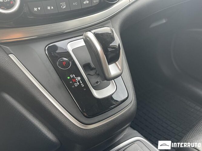 Honda CR-V 46 interauto-car