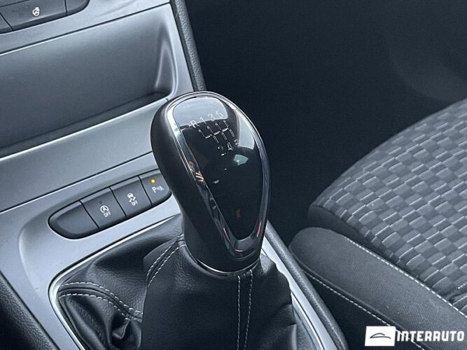 Opel Astra 37 interauto-car