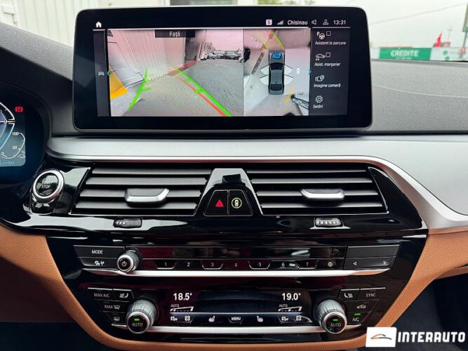 BMW 530e 43 interauto-car