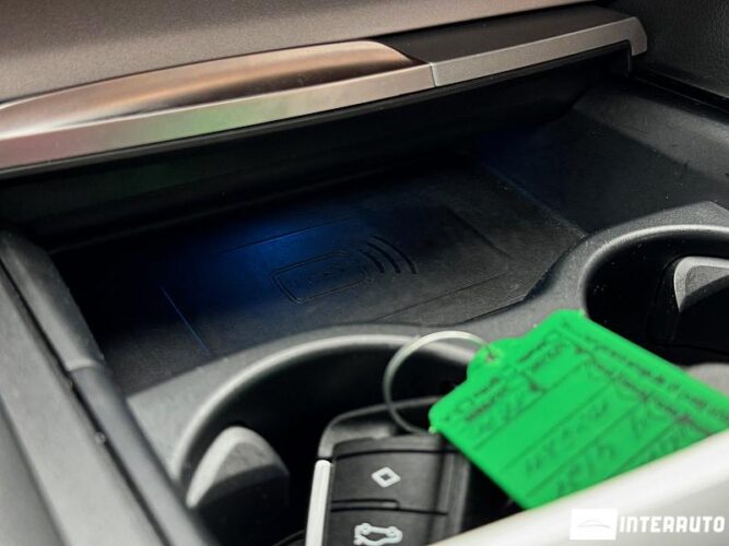 BMW 530e 45 interauto-car