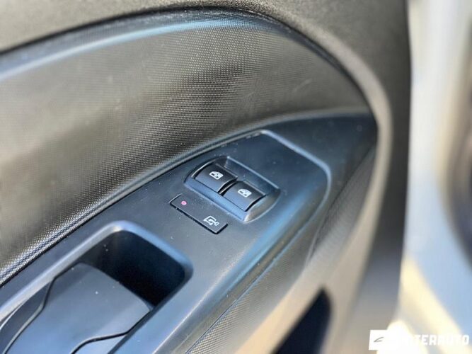 Opel Combo 27 interauto-car