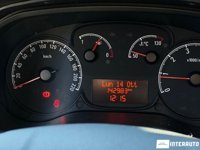 Opel Combo 29 interauto-car