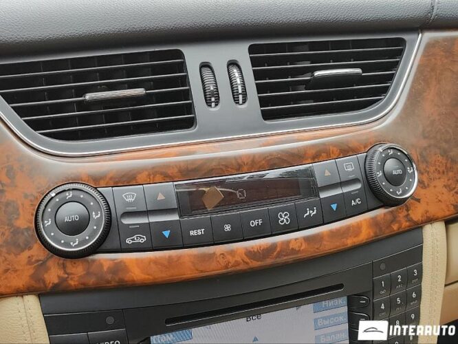 Mercedes CLS 350 44 interauto-car