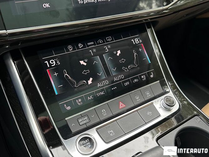 Audi Q7 55 interauto-car