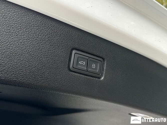 Audi Q7 65 interauto-car