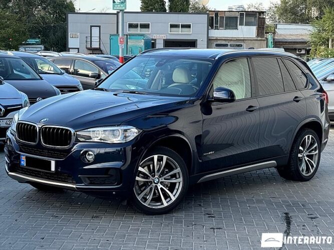 BMW X5 2.5D 33 interauto-car