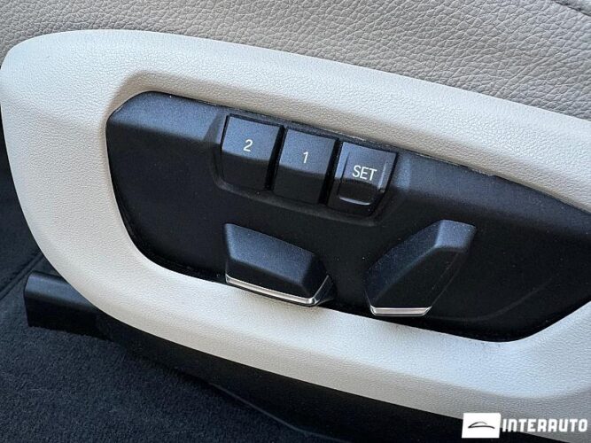 BMW X5 2.5D 49 interauto-car