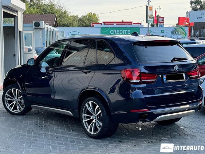 BMW X5 2.5D 35 interauto-car