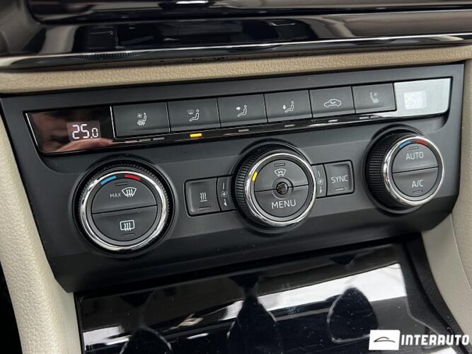 Skoda Superb 47 interauto-car