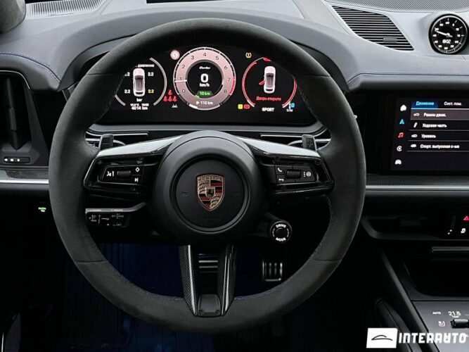 Porsche Cayenne Turbo E-Hybrid Coupe 37 interauto-car