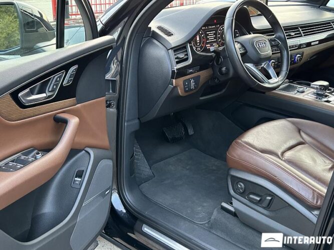 Audi Q7 41 interauto-car