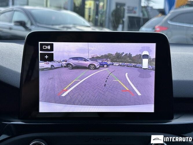 Ford Focus 41 interauto-car