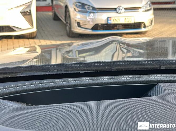 Mercedes E 300de 45 interauto-car