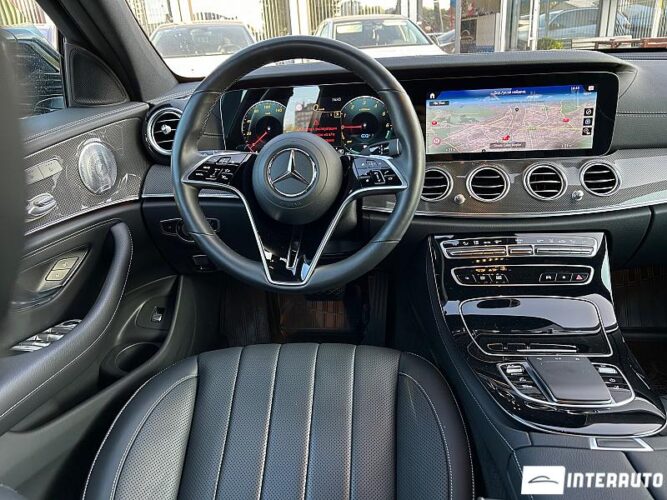 Mercedes E 300de 37 interauto-car