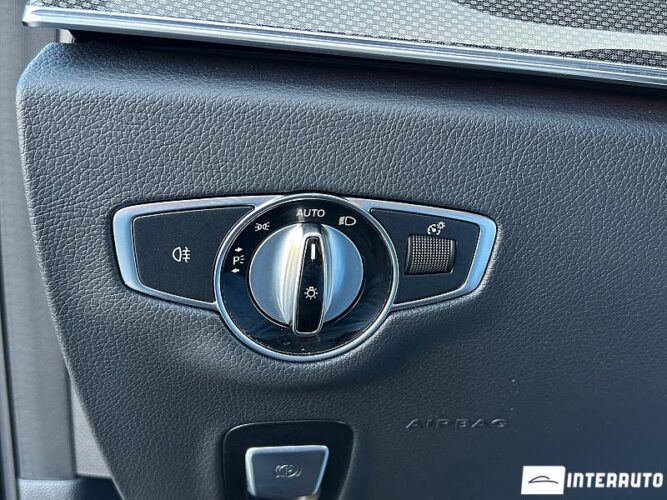 Mercedes E 300de 38 interauto-car