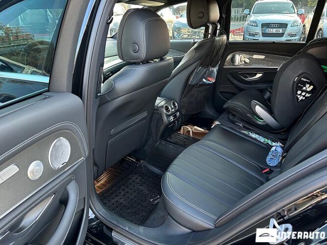 Mercedes E 300de 47 interauto-car