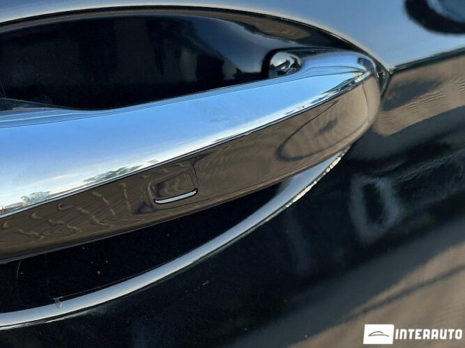 Mercedes E 300de 36 interauto-car