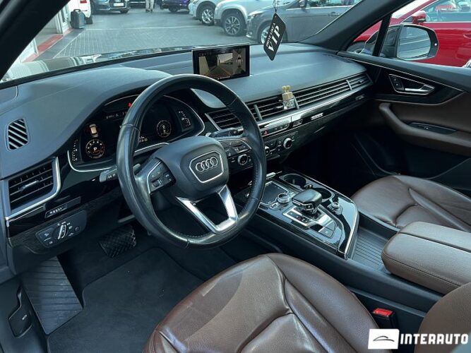 Audi Q7 41 interauto-car