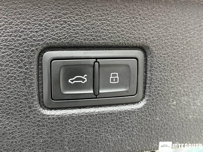 Audi Q7 57 interauto-car